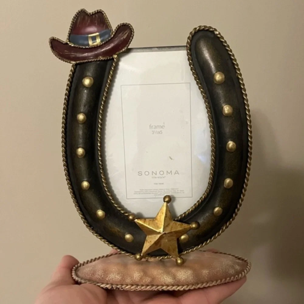 Sonoma Western Horseshoe Photo Frame - Brown and Gold 3 1/2” x 5”